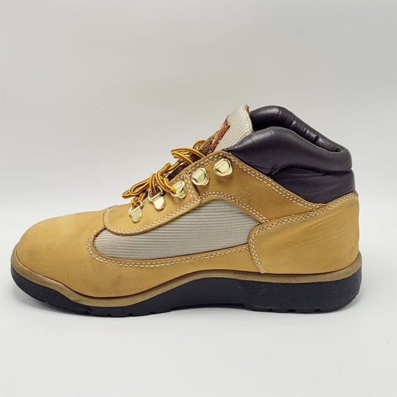Boy’s Timberland Field Boots Wheat Nubuck - Picture 5 of 12
